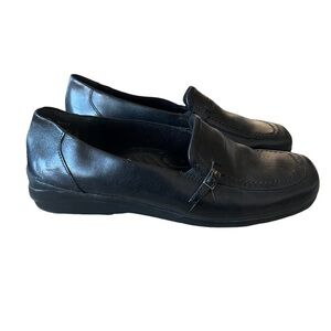 EARTH Shoes Appleton Leather Loafer